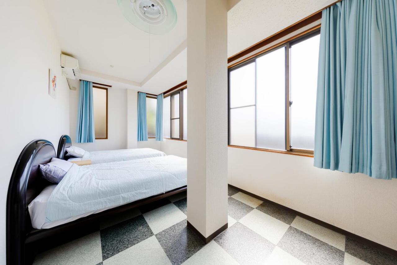 Yolee Guest House Izumisano Buitenkant foto