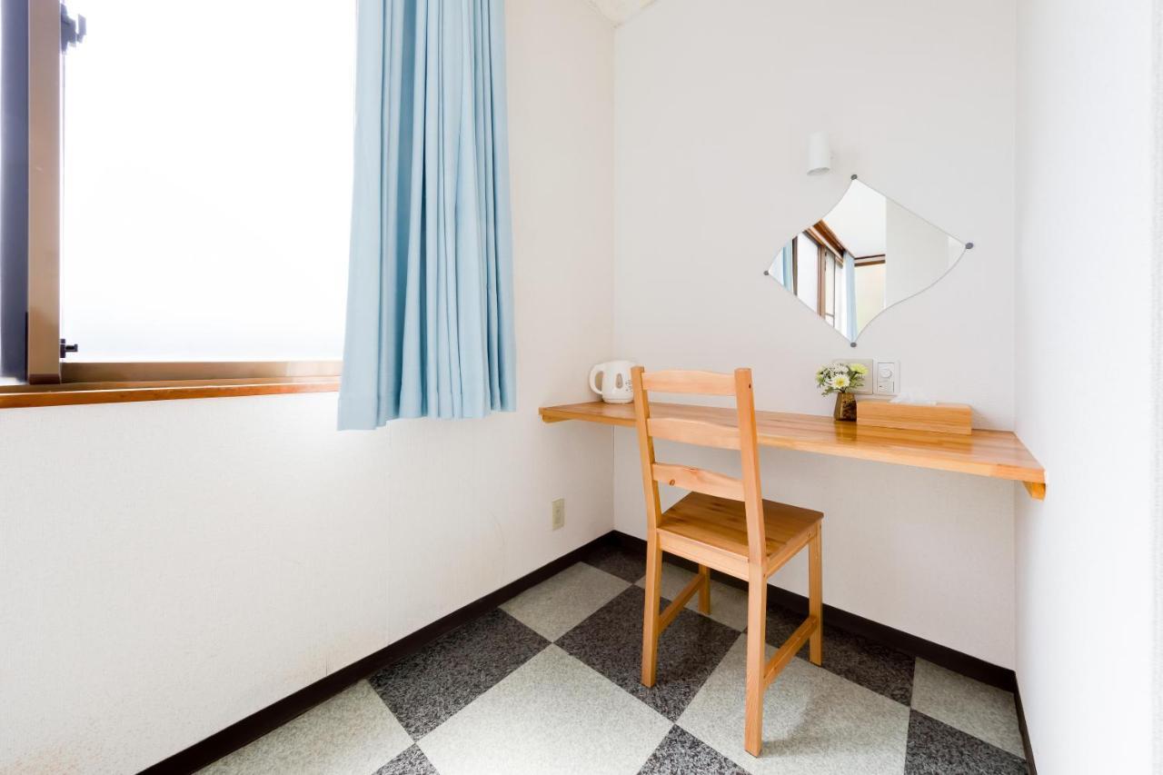 Yolee Guest House Izumisano Buitenkant foto